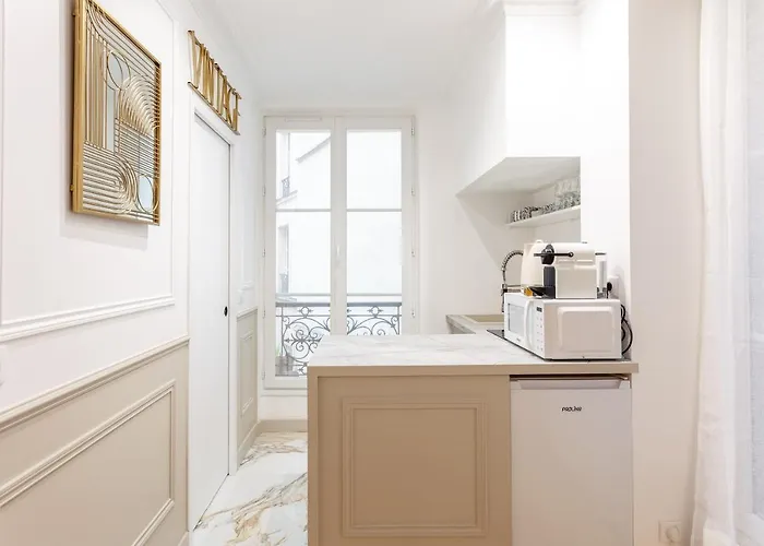 Апартаменты Raphael Tour Eiffel Париж