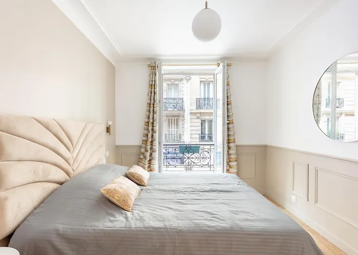 Raphael Tour Eiffel Апартаменты