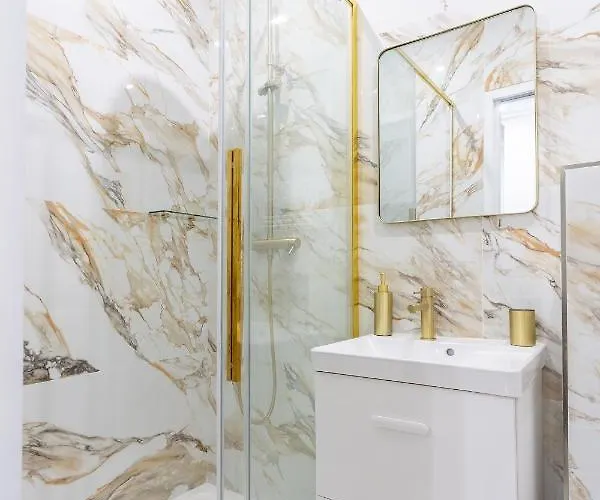 Raphael Tour Eiffel *